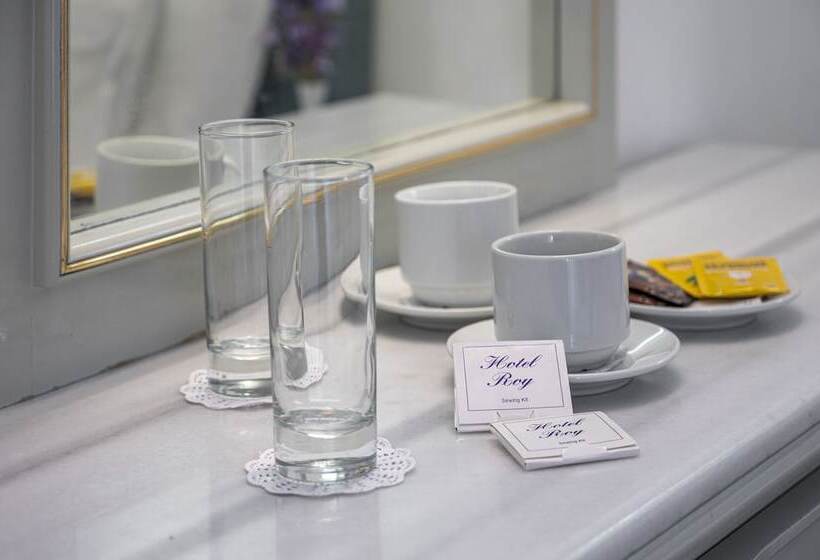 בית מלון כפרי Roy