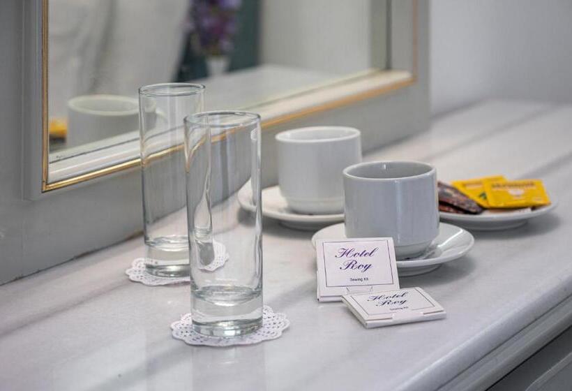 בית מלון כפרי Roy