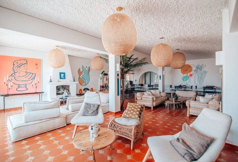 فندق Selina Paros