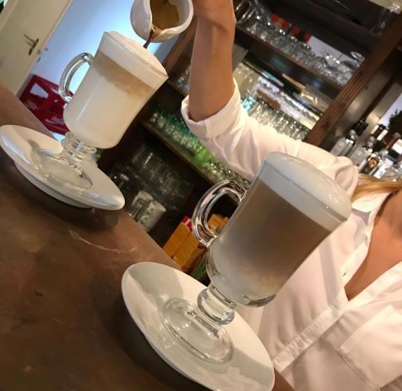 ホテル Síkfőkút