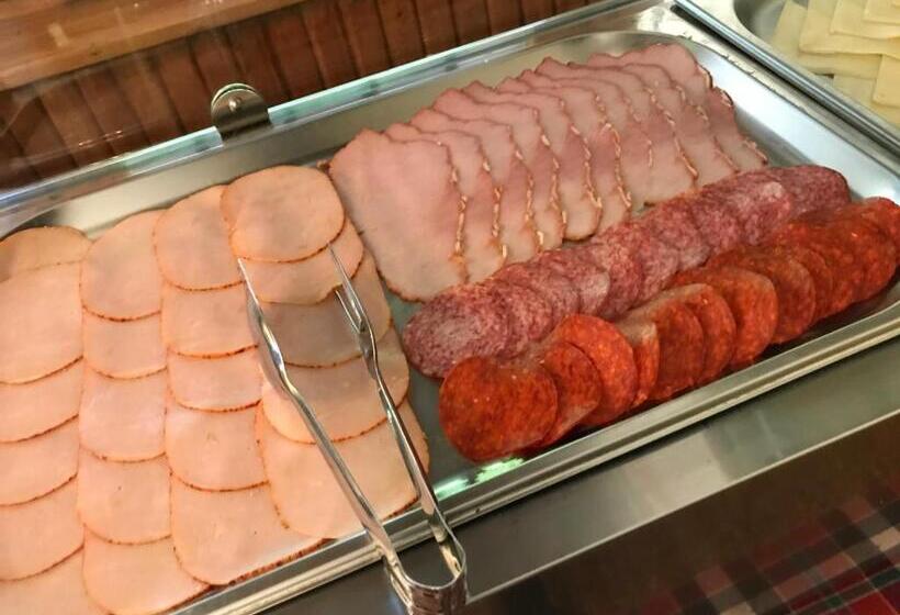 ホテル Síkfőkút