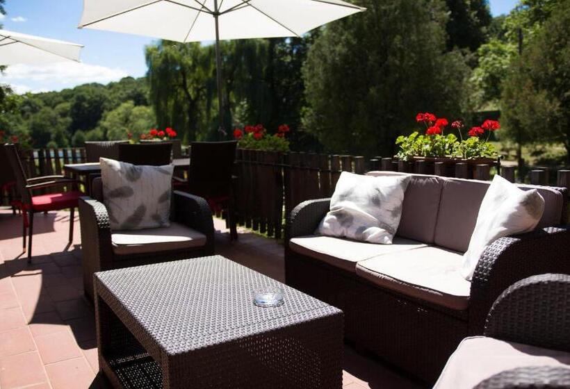 ホテル Síkfőkút