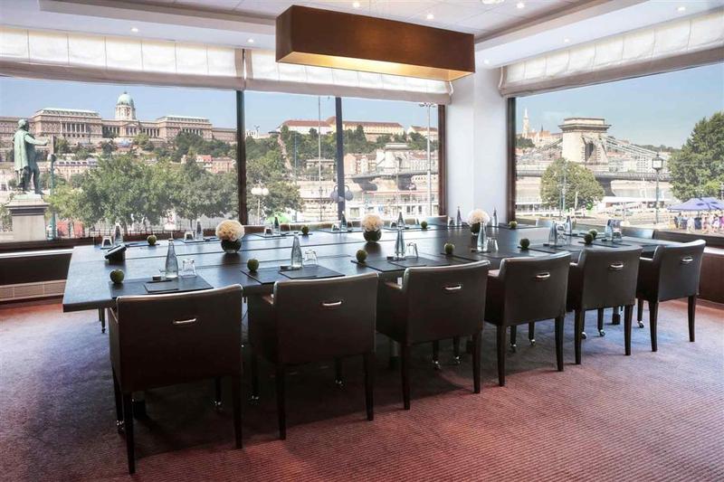 בית מלון כפרי Sofitel Budapest