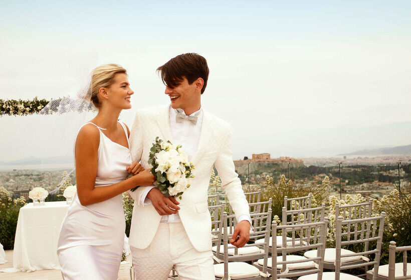 Отель St George Lycabettus Lifestyle