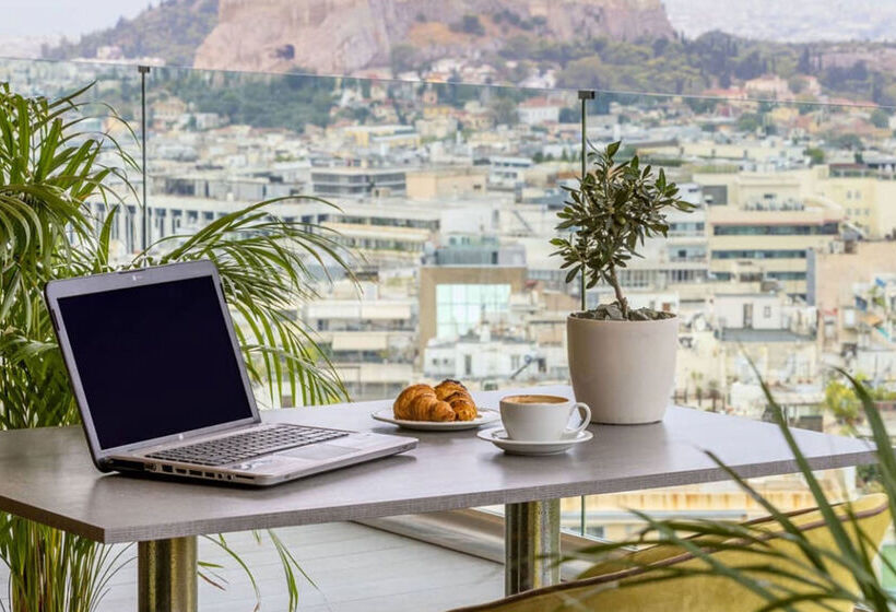 Отель St George Lycabettus Lifestyle