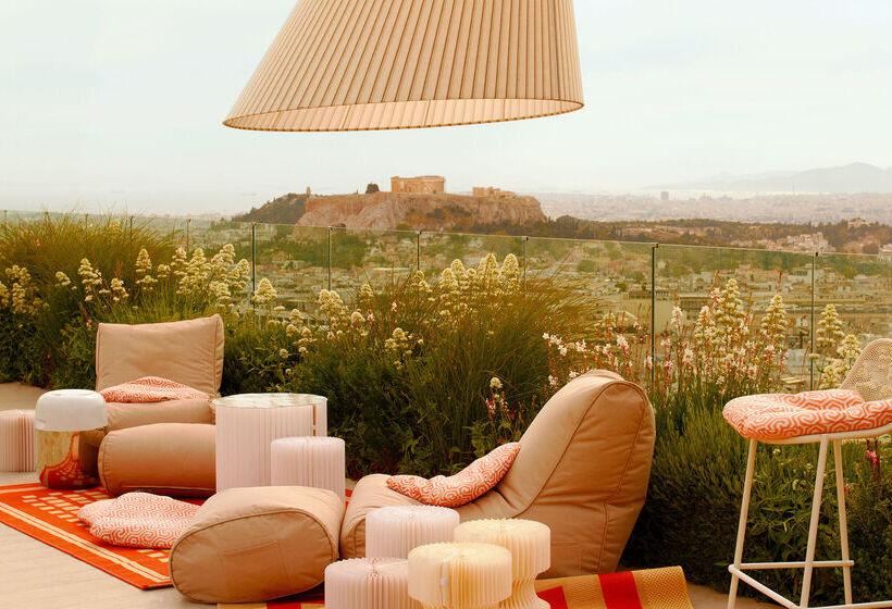 Отель St George Lycabettus Lifestyle