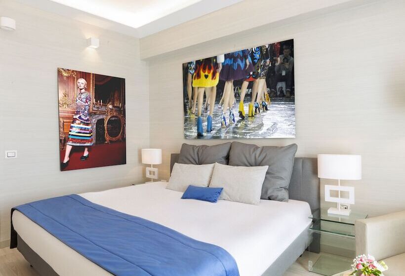 Отель St George Lycabettus Lifestyle