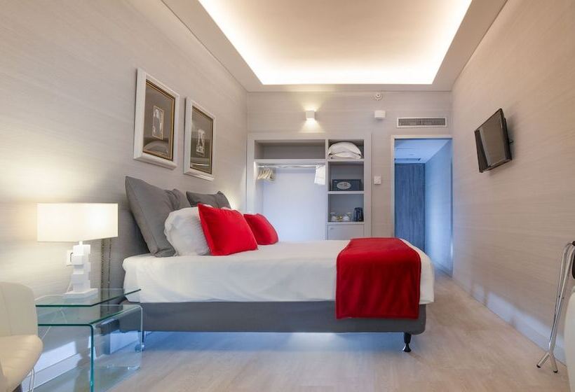 Отель St George Lycabettus Lifestyle