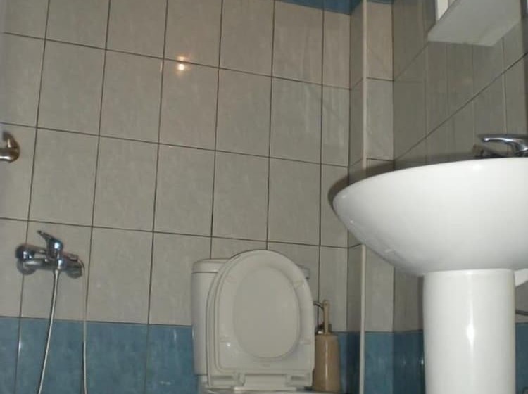 ホテル Stavrodromi