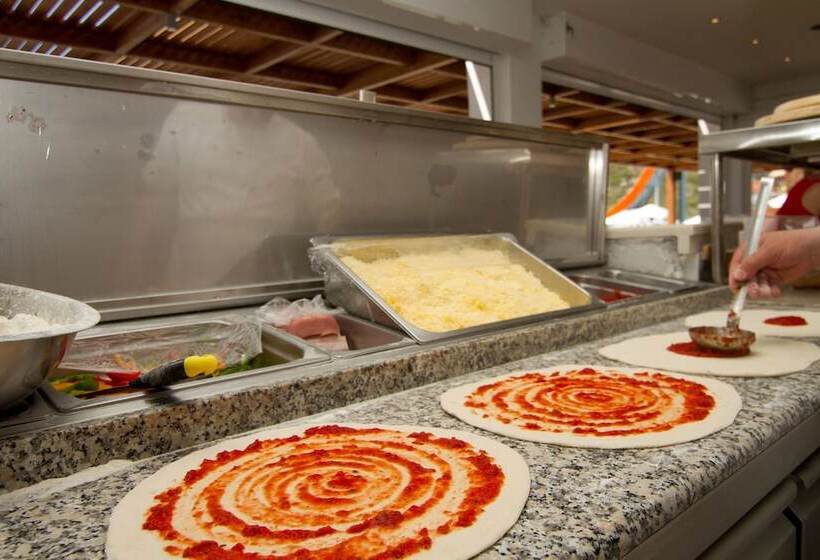 Sun Palace Hotel   All Inclusive