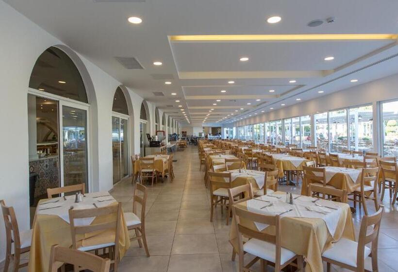 Sun Palace Hotel   All Inclusive