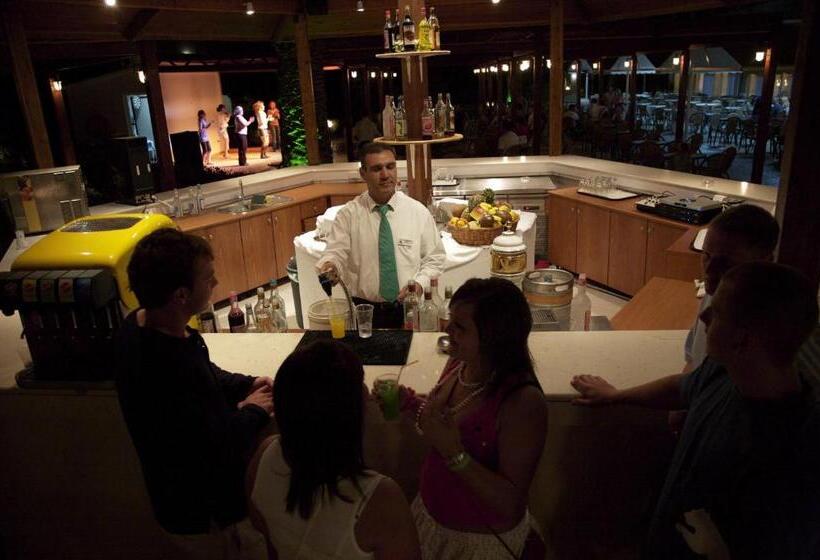 Sun Palace Hotel   All Inclusive