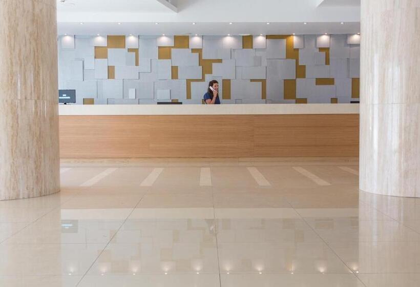 Sun Palace Hotel   All Inclusive