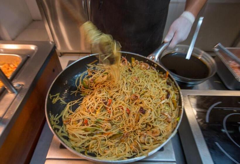 Sun Palace Hotel   All Inclusive