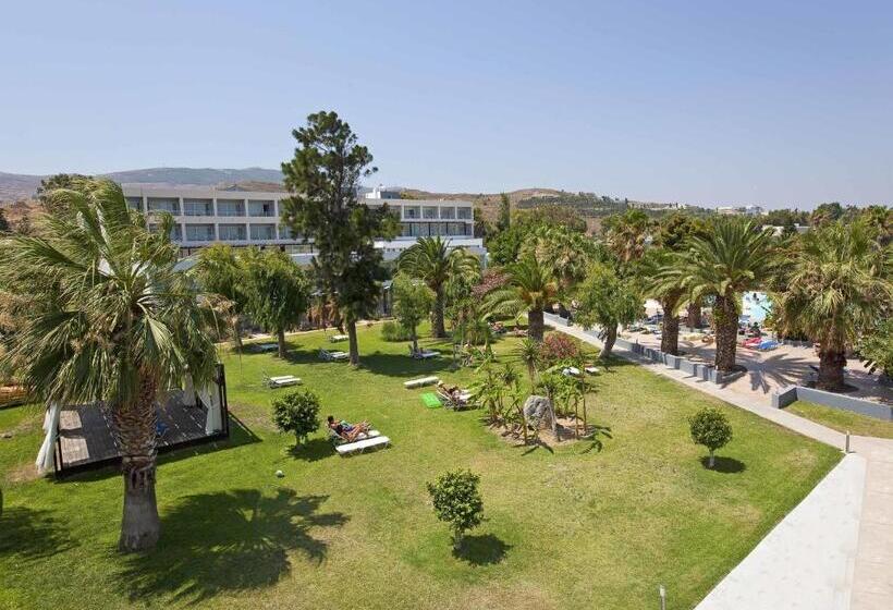 Sun Palace Hotel Resort & Spa