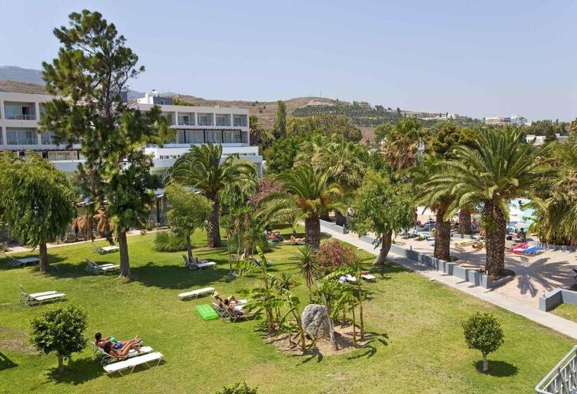 Sun Palace Hotel Resort & Spa