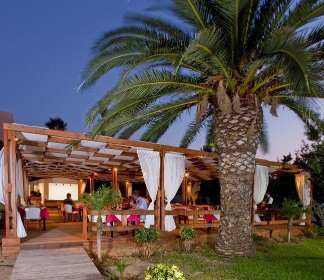 Sun Palace Hotel Resort & Spa