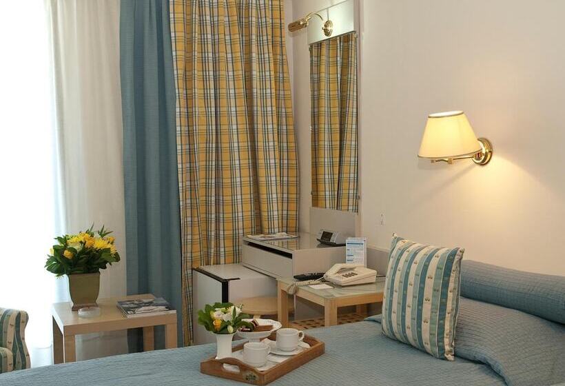 The Park Hotel Piraeus