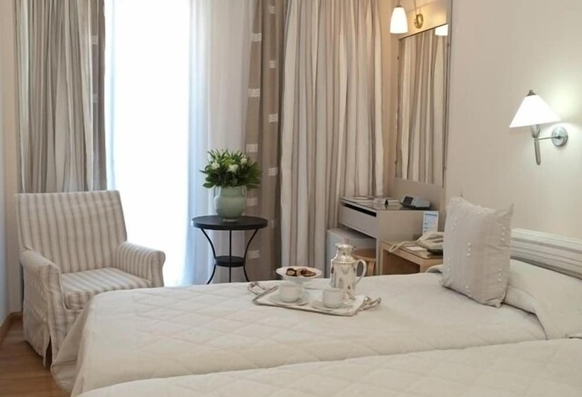 The Park Hotel Piraeus