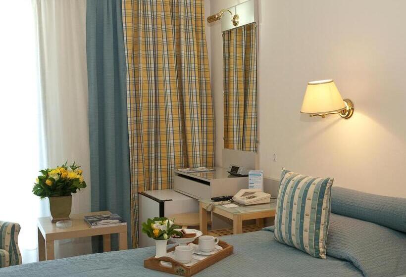 The Park Hotel Piraeus