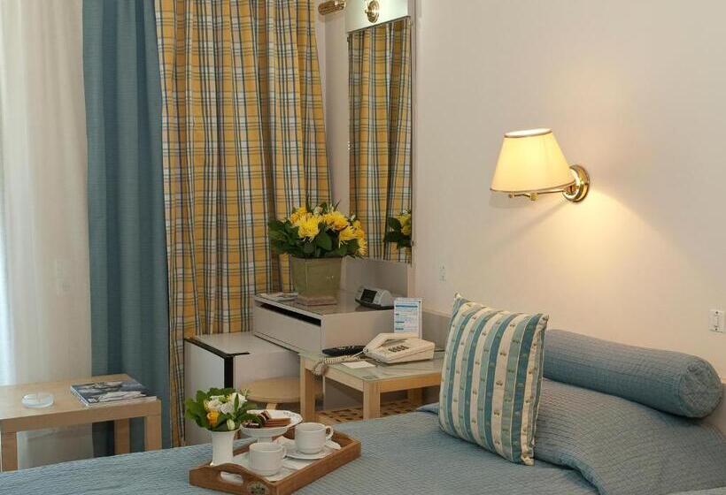 The Park Hotel Piraeus