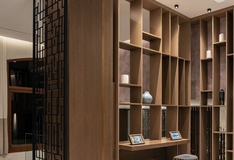 فندق Theartemis Palace