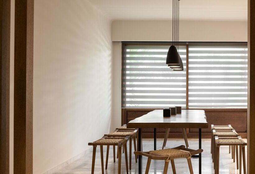 فندق Theartemis Palace