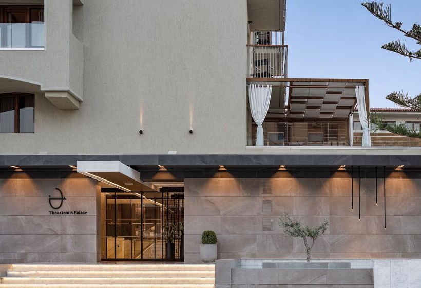 فندق Theartemis Palace