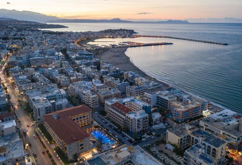 فندق Theartemis Palace