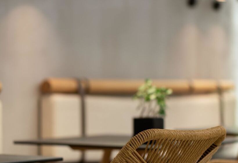 فندق Theartemis Palace