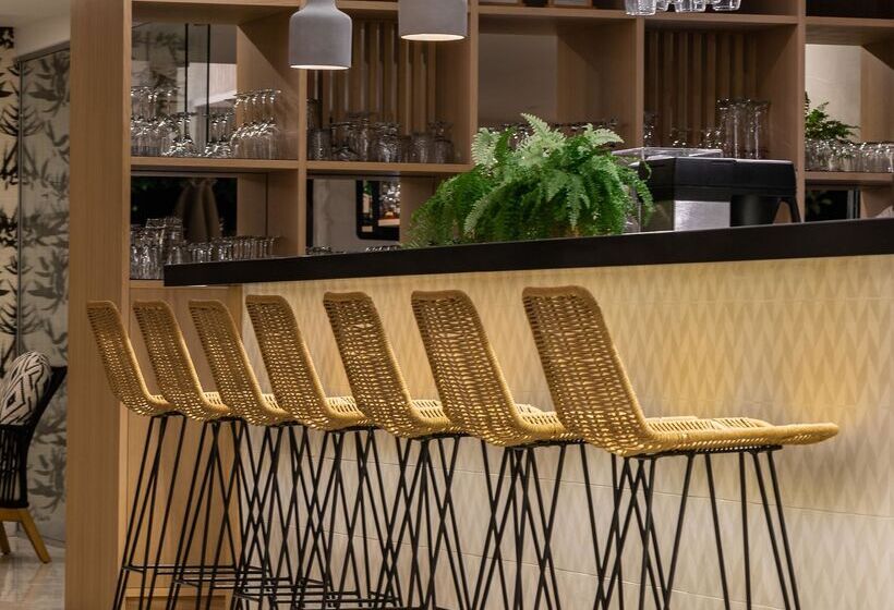 酒店 Theartemis Palace