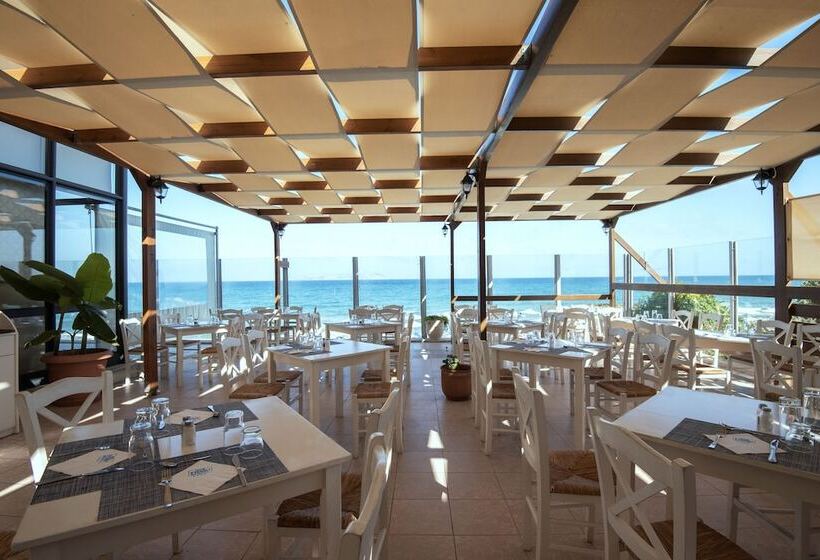 בית מלון כפרי Themis Beach