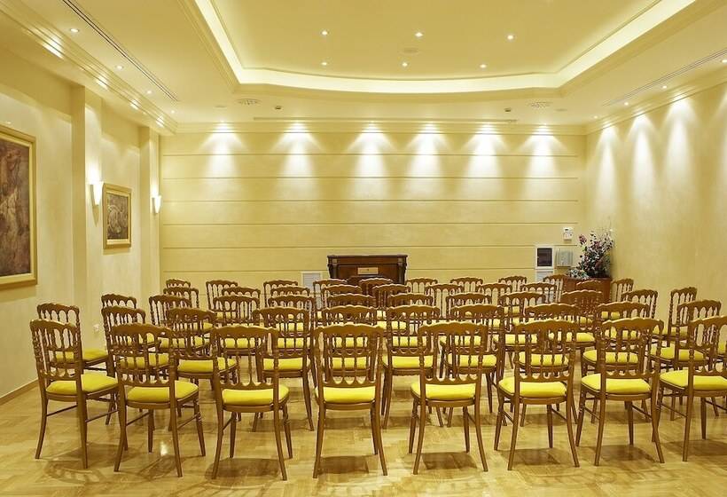 בית מלון כפרי Theoxenia Palace