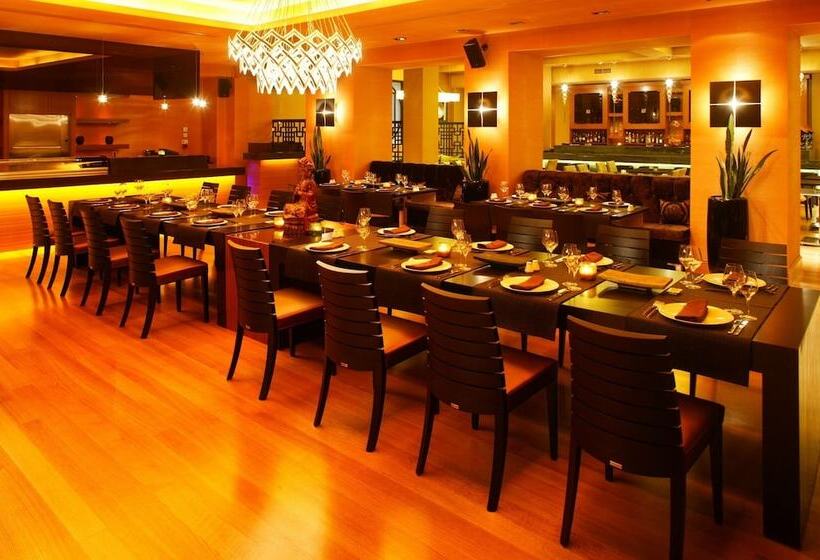 בית מלון כפרי Theoxenia Palace