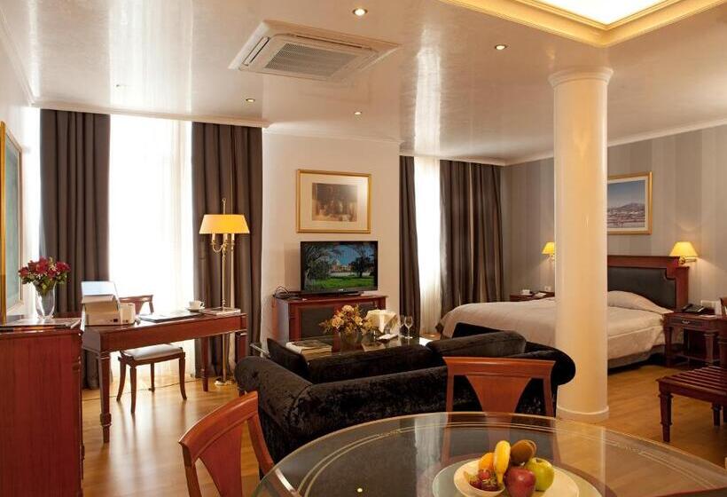 בית מלון כפרי Theoxenia Palace