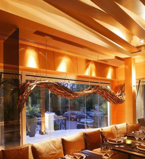 בית מלון כפרי Theoxenia Palace