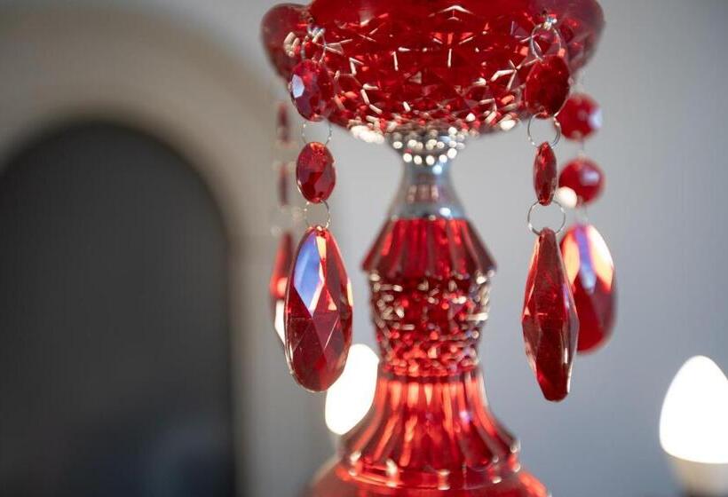 호텔 átrium Rooms & Café