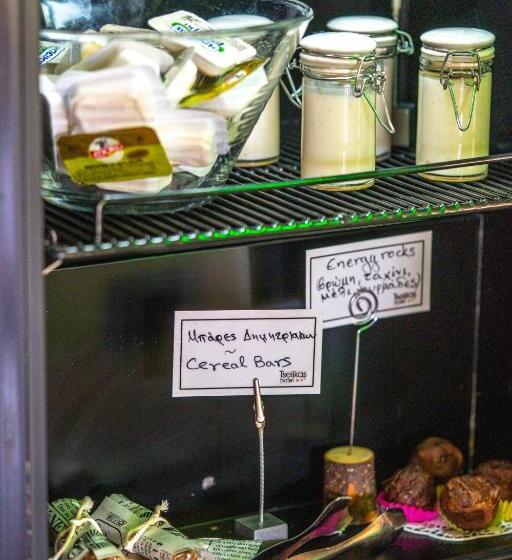 בית מלון כפרי Tselikas