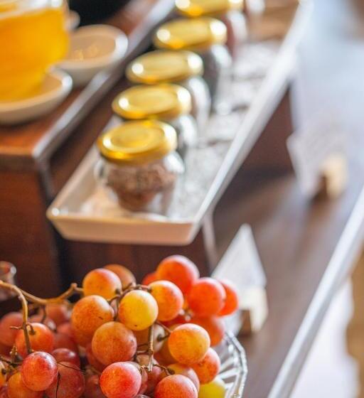 בית מלון כפרי Tselikas