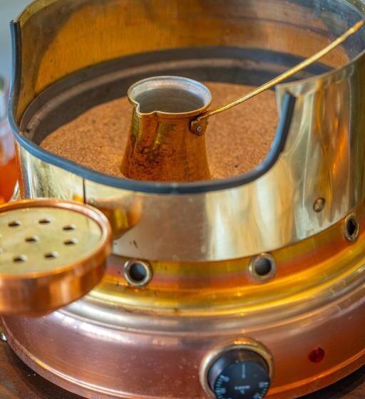 בית מלון כפרי Tselikas