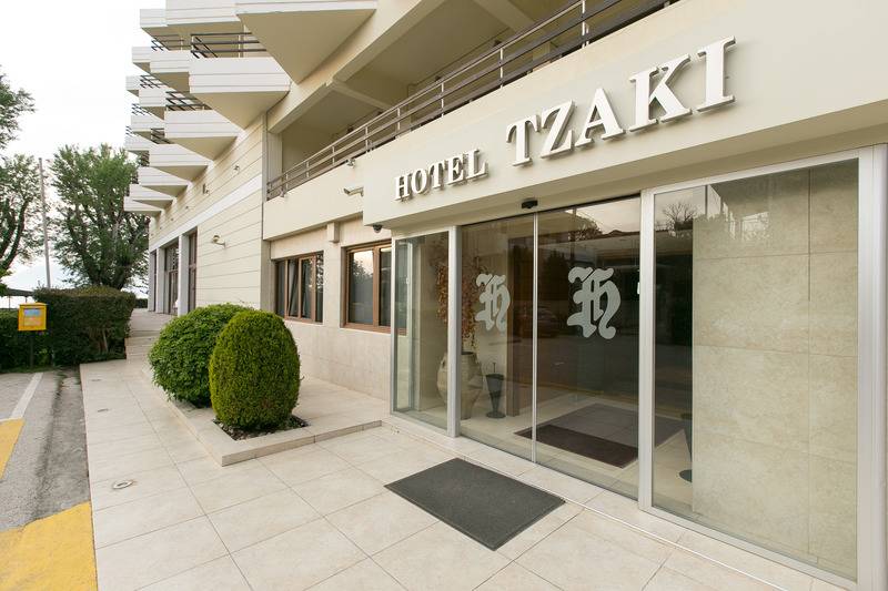 Tzaki Hotel & Restaurant Patras