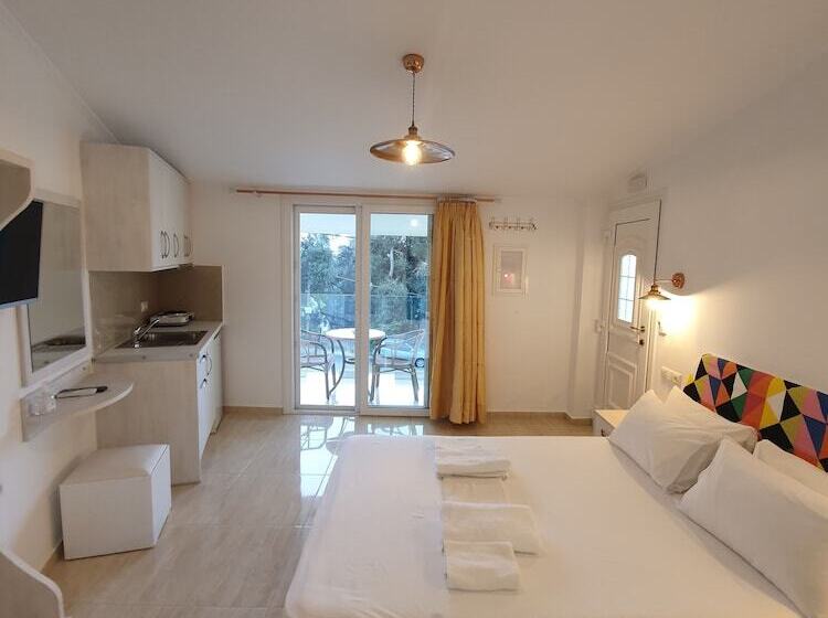 ホテル Valtos Ionion