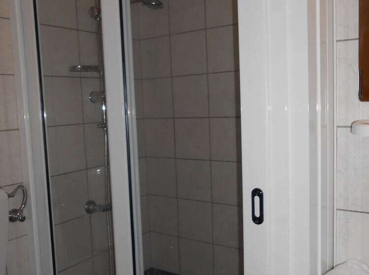 בית מלון כפרי Voula