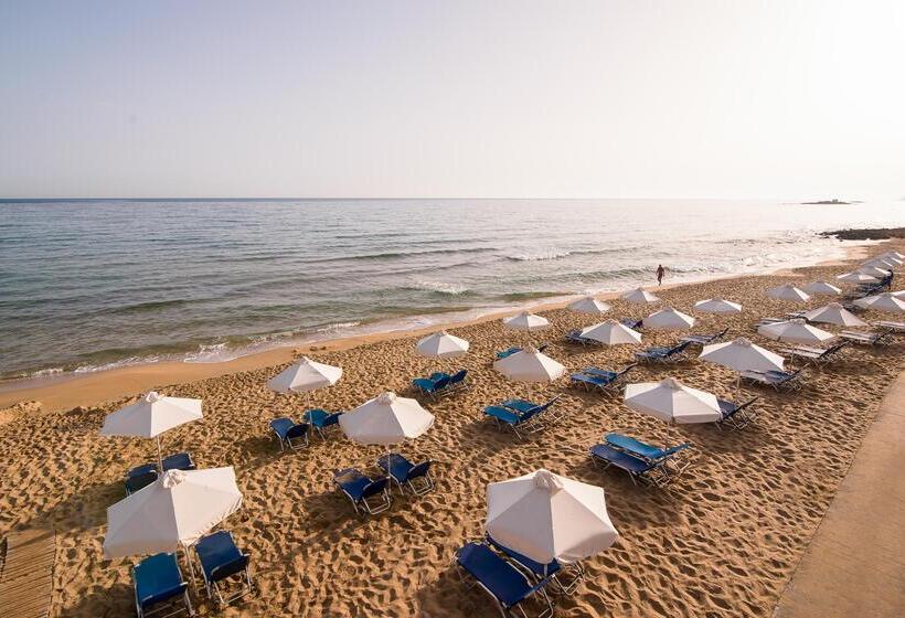 Kernos Beach Hotel & Bungalows