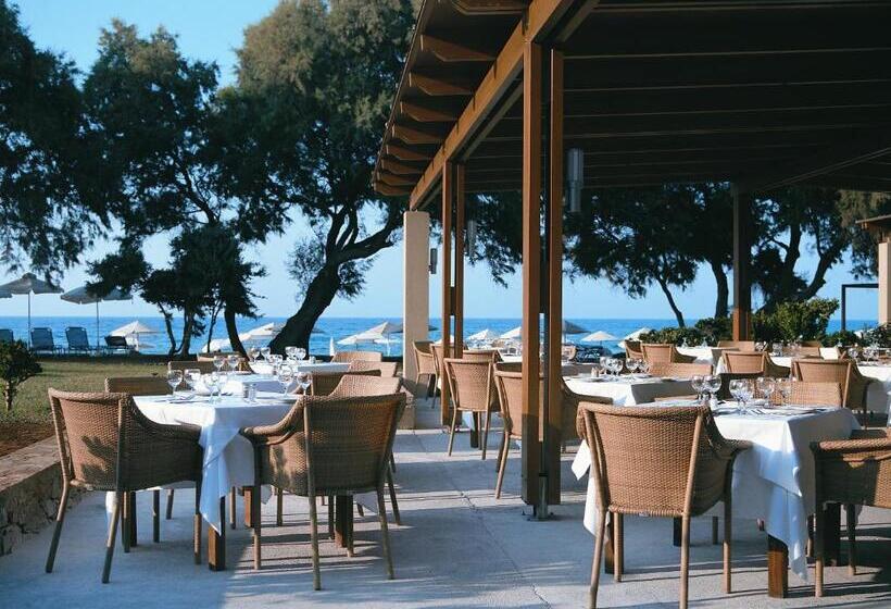 Kernos Beach Hotel & Bungalows