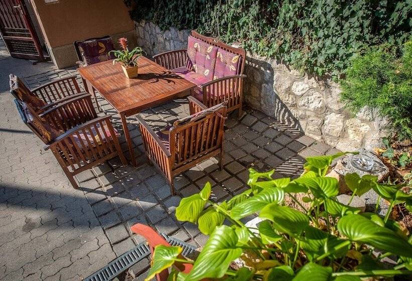 Korona Panzió Budapest