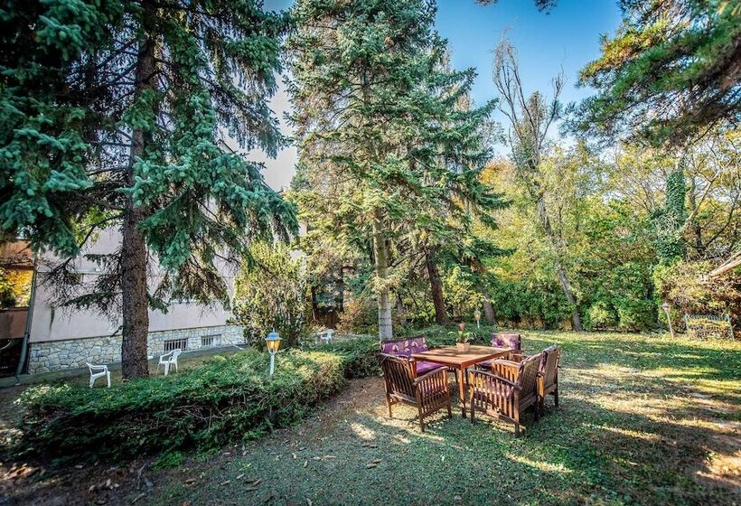 Korona Panzió Budapest