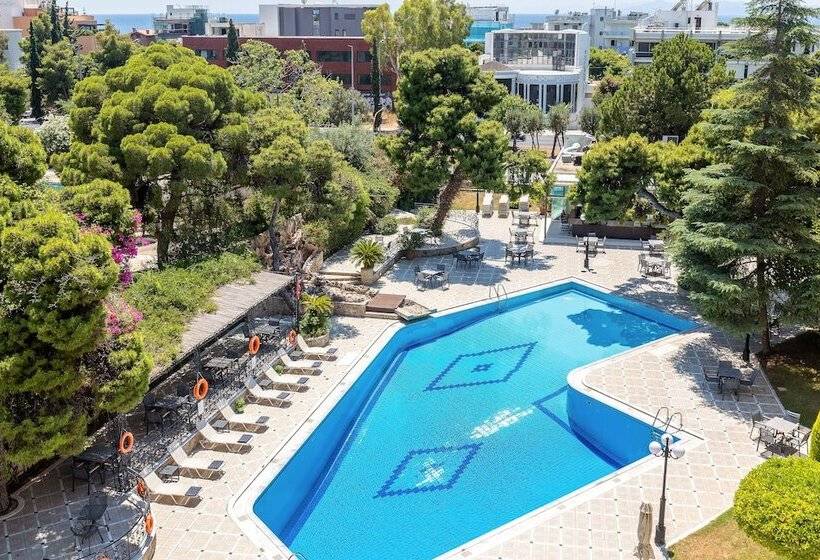 Oasis Hotel Apartments