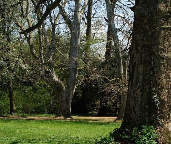 استراحتگاه Ensana Thermal Sarvar