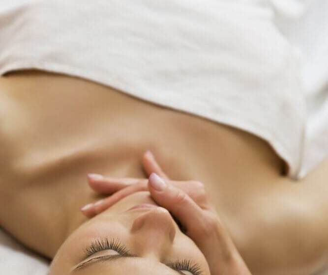 استراحتگاه Ensana Thermal Sarvar